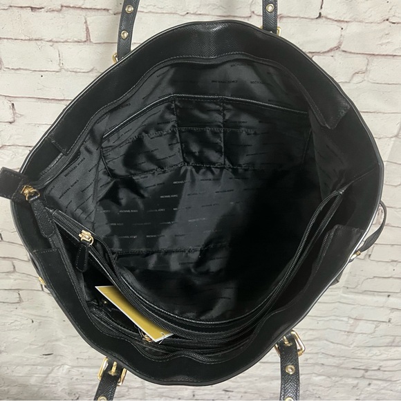 Michael Kors Limited Edition Voyager Love Tote Bag Black Stud Large Purse NWT - Picture 8 of 16